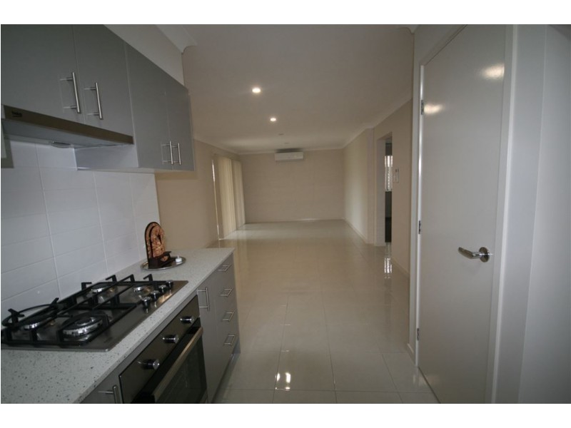 16 Capuchin Close, Dakabin QLD 4503