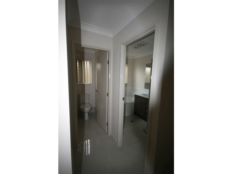 16 Capuchin Close, Dakabin QLD 4503