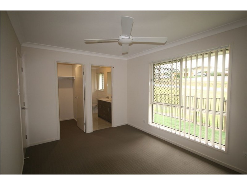16 Capuchin Close, Dakabin QLD 4503