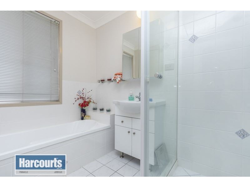 42 Bordeau Cres, Petrie QLD 4502