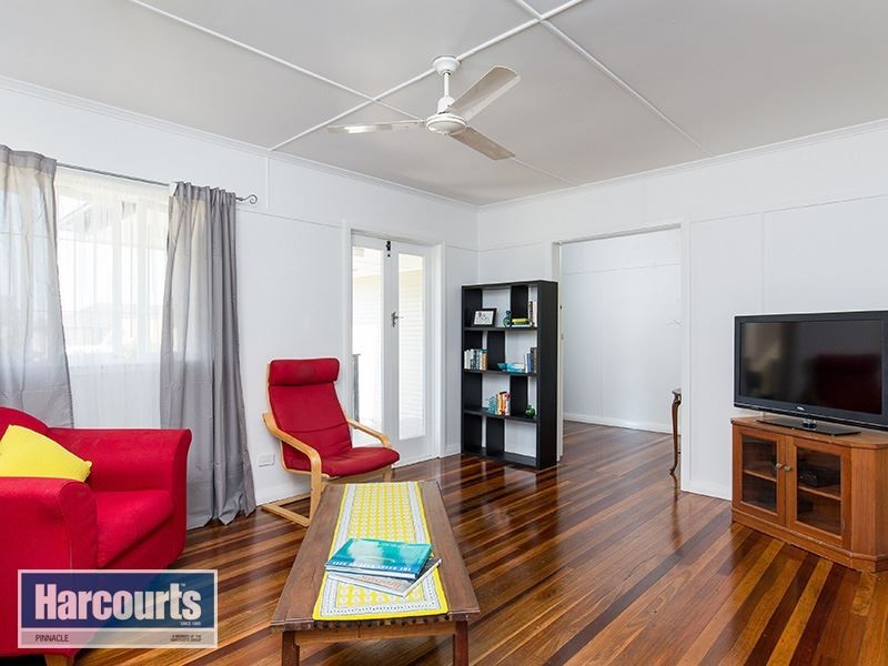 32 Basnett Street, Chermside West QLD 4032