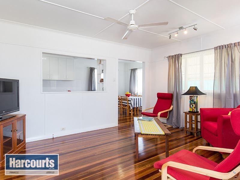 32 Basnett Street, Chermside West QLD 4032