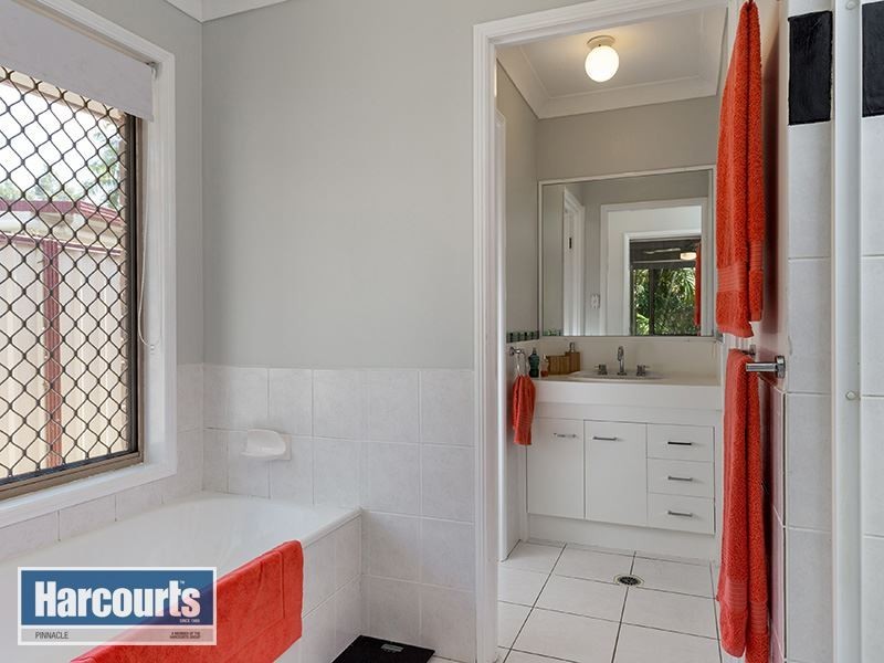 9 Kurrajong Drive, Warner QLD 4500