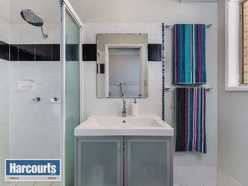 9 Kurrajong Drive, Warner QLD 4500