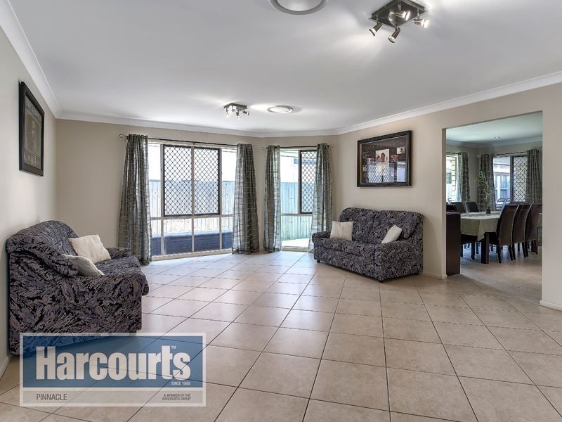 27 Canopus St, Bridgeman Downs QLD 4035