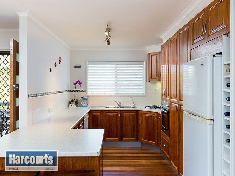 18 Illoura Street, Petrie QLD 4502