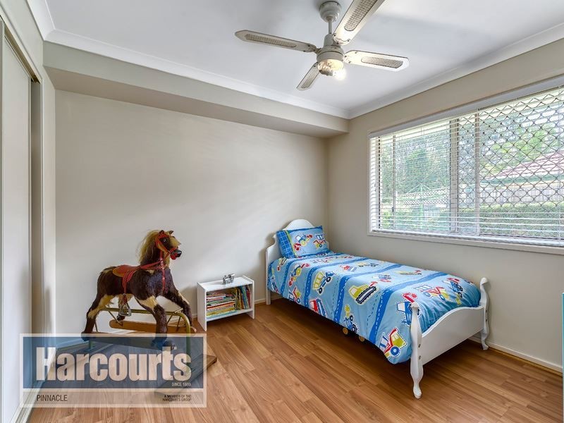 73 Cambridge Crescent, Fitzgibbon QLD 4018
