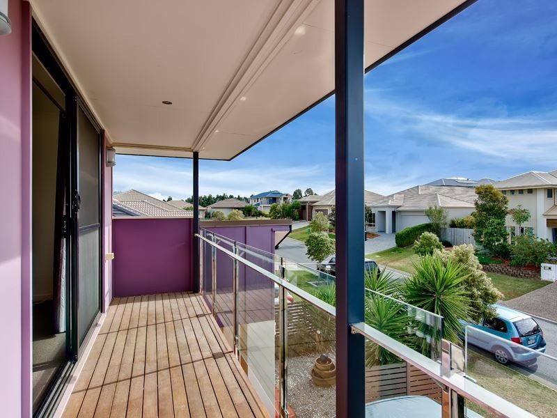 8 Forrestal Cct, North Lakes QLD 4509