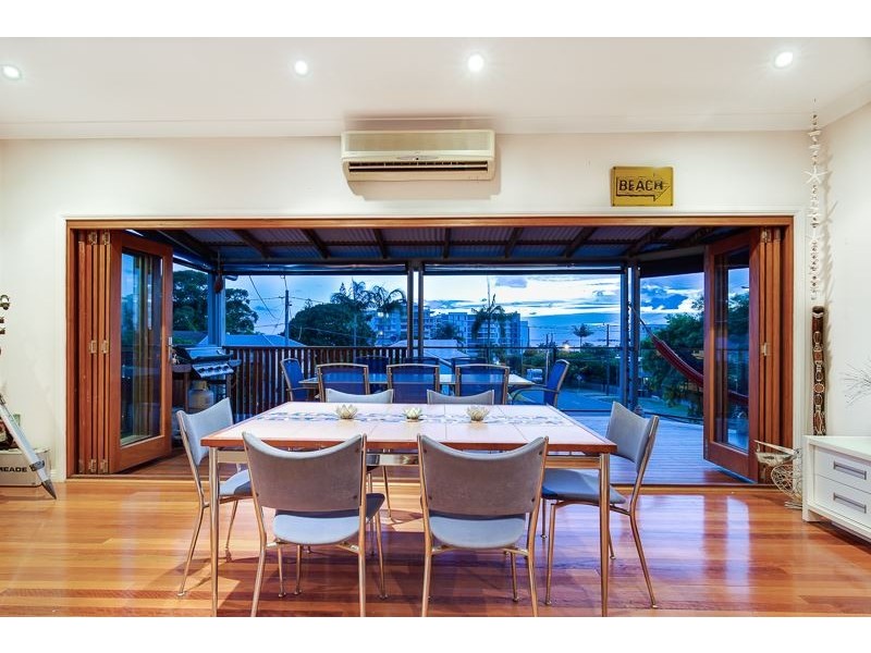 8 Alfred Street, Woody Point QLD 4019