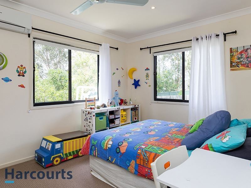 18 Brolga Ave, Kallangur QLD 4503