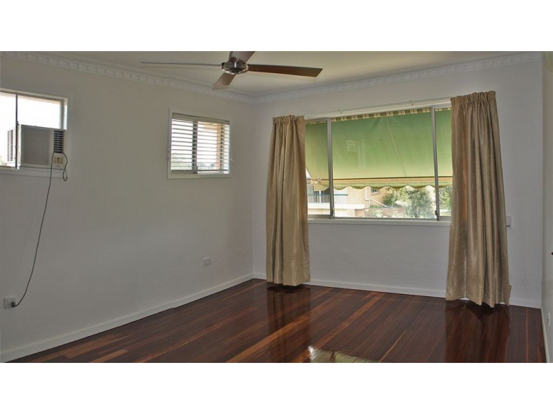 15 Renita Street, Aspley QLD 4034