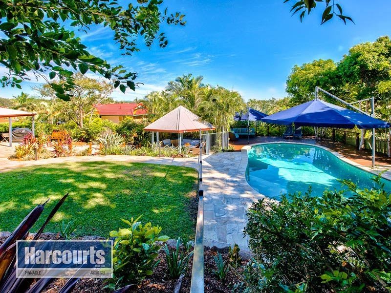 37 Saturn Cr, Bridgeman Downs QLD 4035