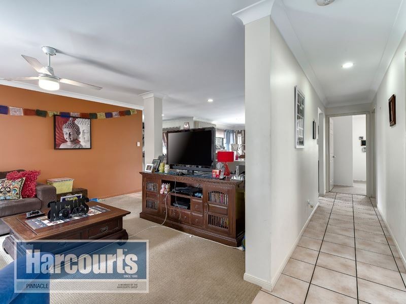 3 Macadam Court, Kallangur QLD 4503
