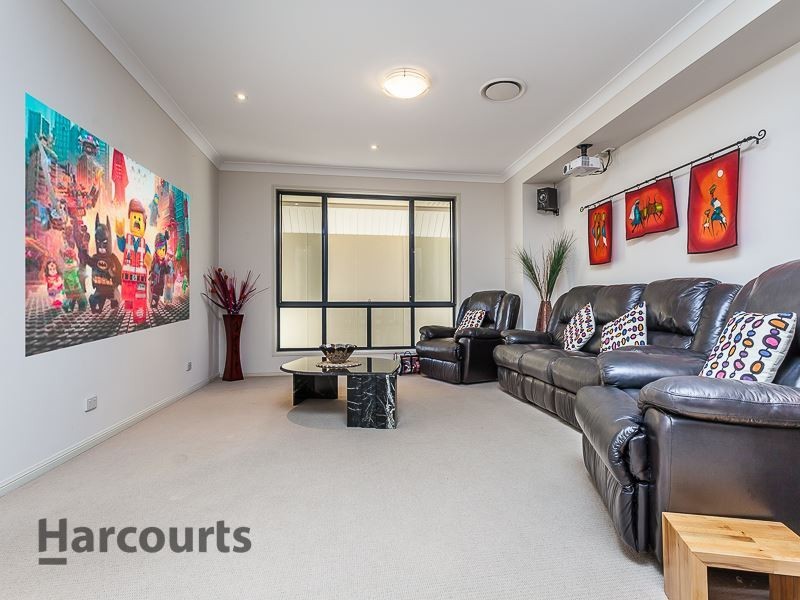 31 Reeders street, Sandstone Point QLD 4511