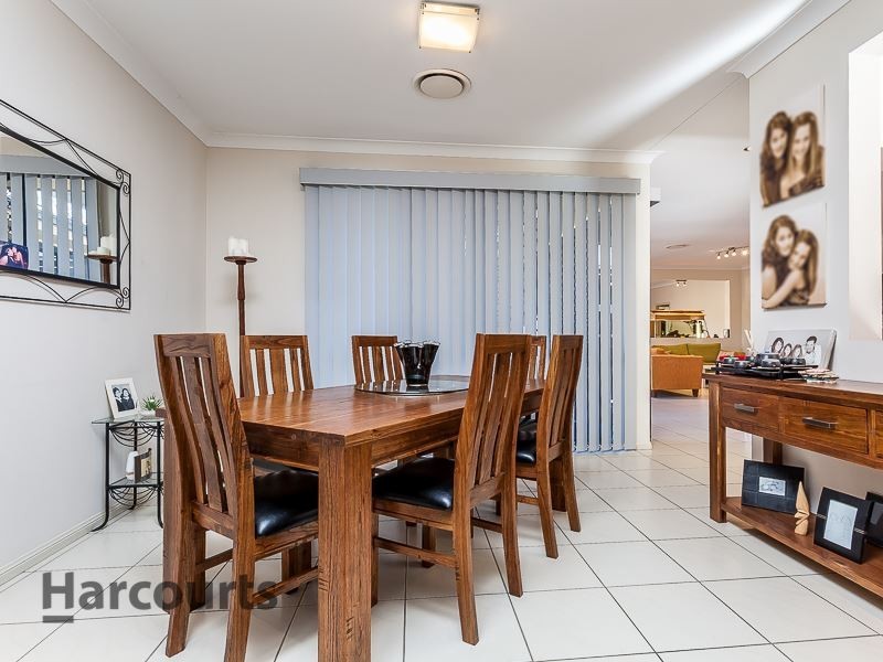 31 Reeders street, Sandstone Point QLD 4511