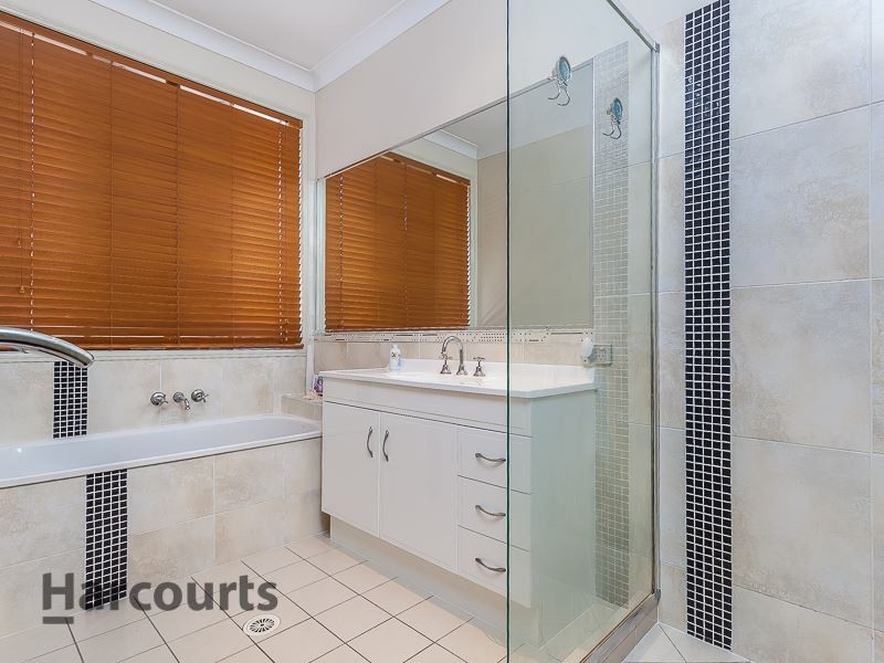 31 Reeders street, Sandstone Point QLD 4511