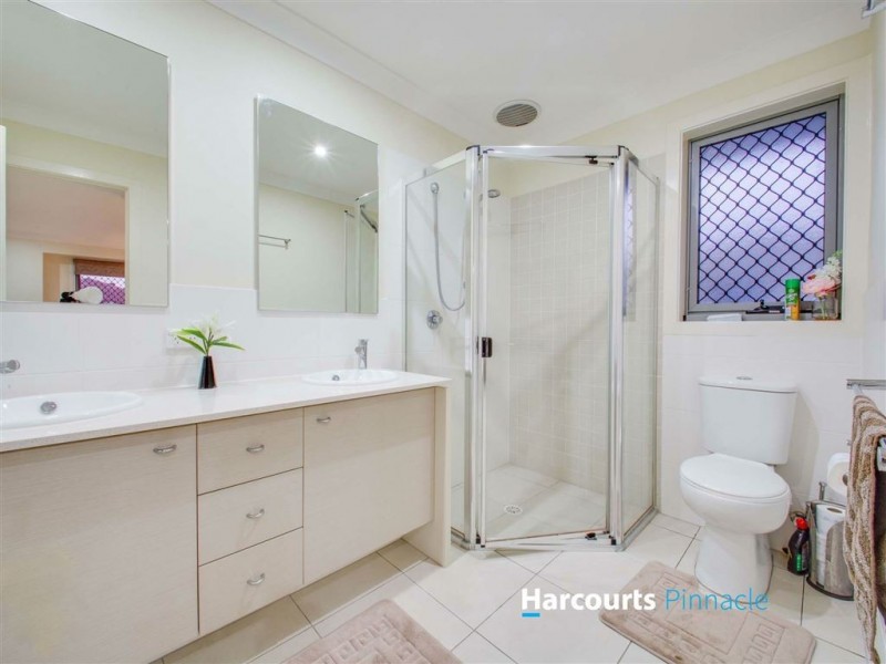 85 Highbridge Cct, Carseldine QLD 4034