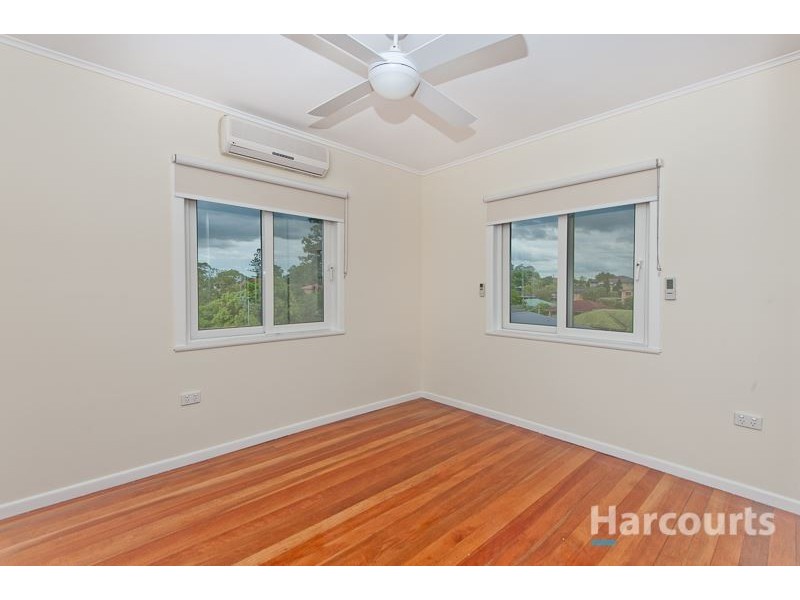 102 Wilgarning Street, Stafford Heights QLD 4053