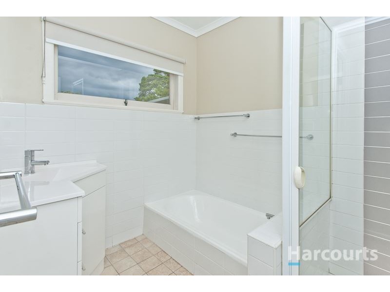 102 Wilgarning Street, Stafford Heights QLD 4053