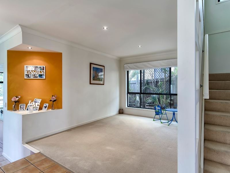 27 Matthau Place, Mcdowall QLD 4053