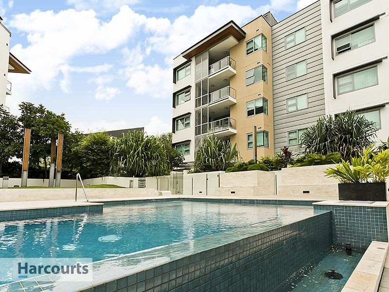 1408/118 Parkside Circuit, Hamilton QLD 4007