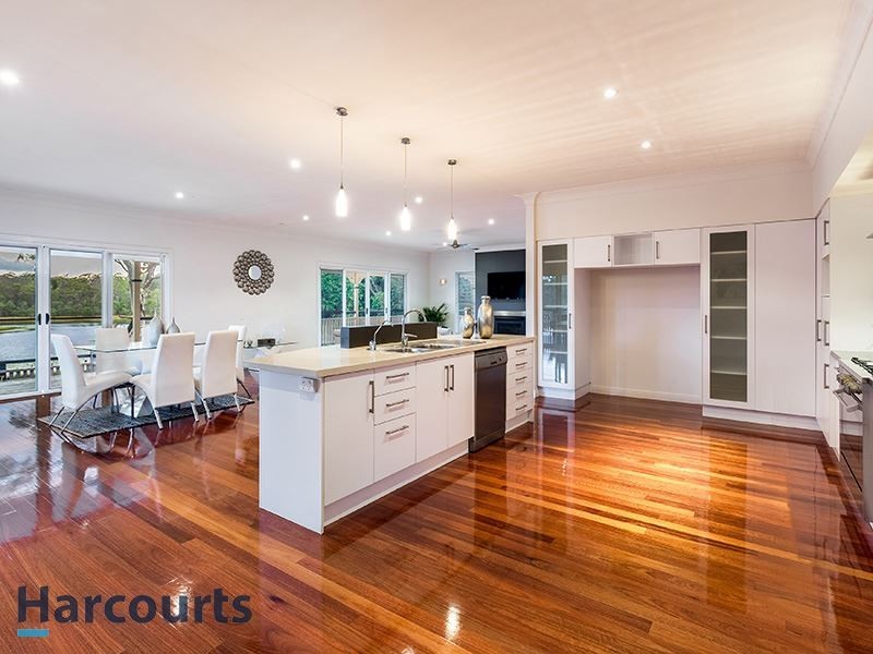 25 Circuit Road, Kurwongbah QLD 4503