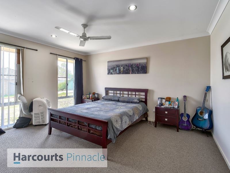 10 Robinia Court, Morayfield QLD 4506