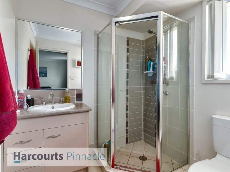 10 Robinia Court, Morayfield QLD 4506