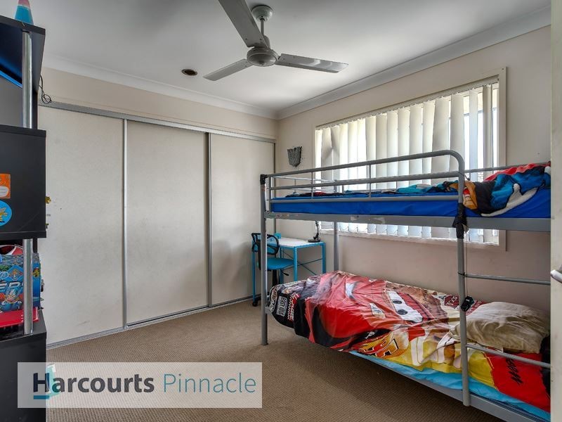 1 Redcedar Place, Morayfield QLD 4506