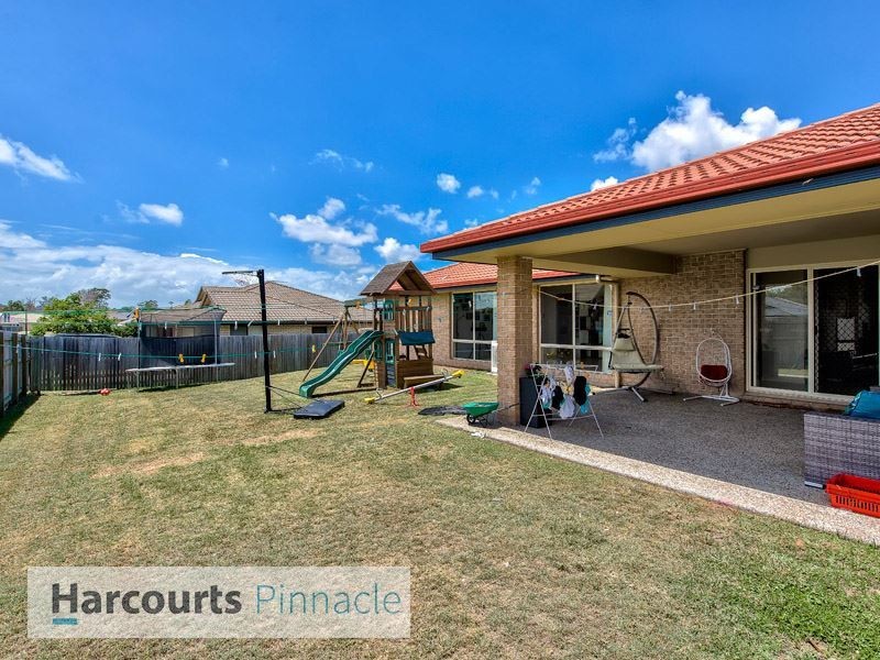 1 Redcedar Place, Morayfield QLD 4506