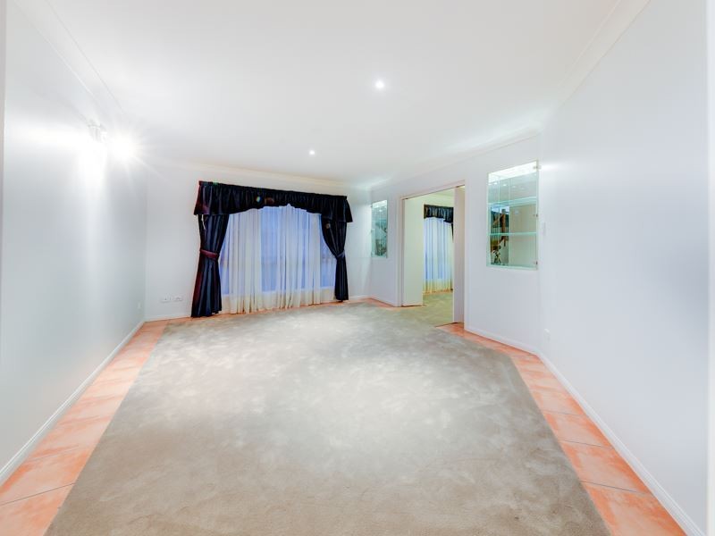 30 Palmetto Place, Bridgeman Downs QLD 4035