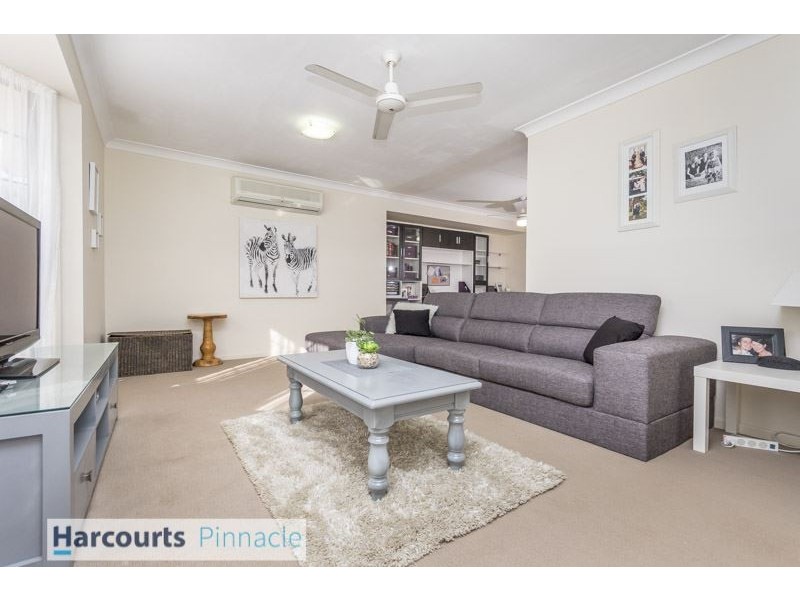 28 Vaucluse Cres, Petrie QLD 4502
