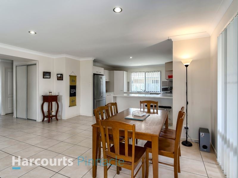 9 Bangalow Street, Morayfield QLD 4506
