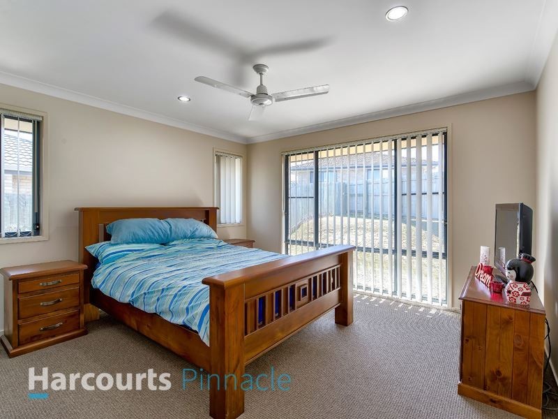 9 Bangalow Street, Morayfield QLD 4506
