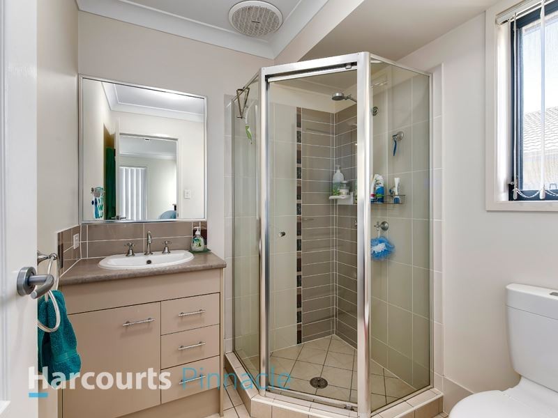 9 Bangalow Street, Morayfield QLD 4506