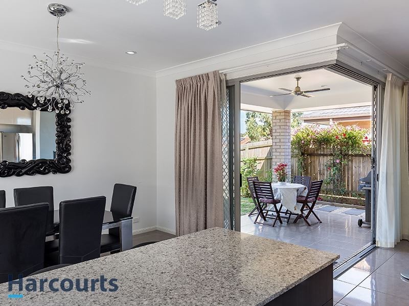 27 Fleet Circuit, Bray Park QLD 4500