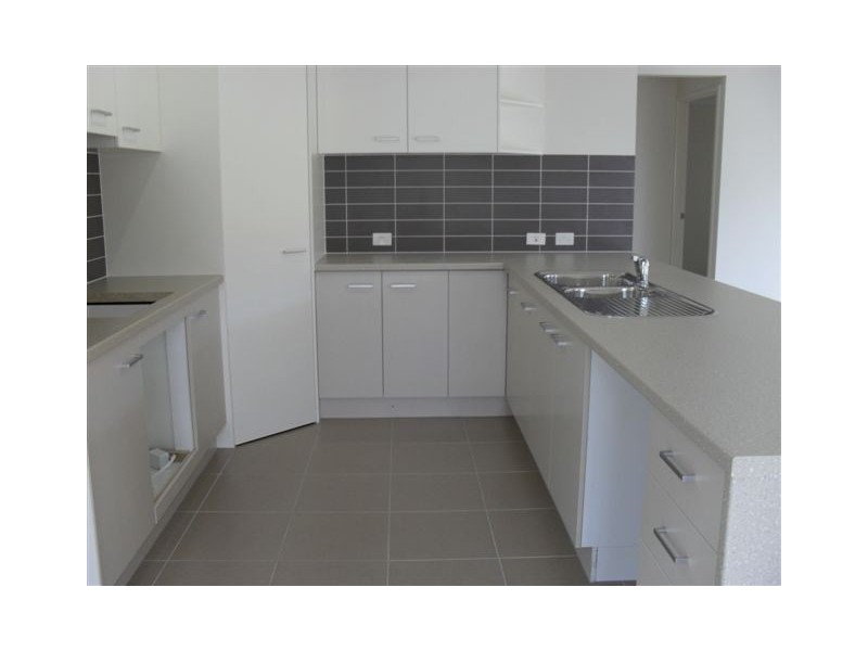 7 Bangalow Street, Morayfield QLD 4506