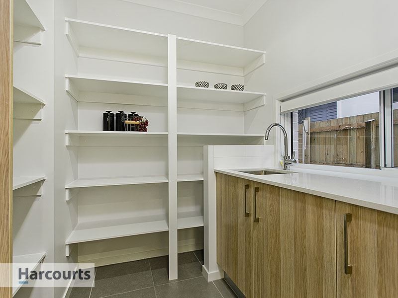 106 Gordon Parade, Everton Park QLD 4053