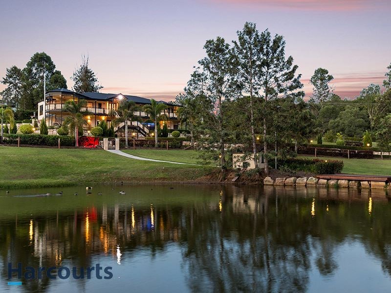 5 Tamarind Court, Dayboro QLD 4521