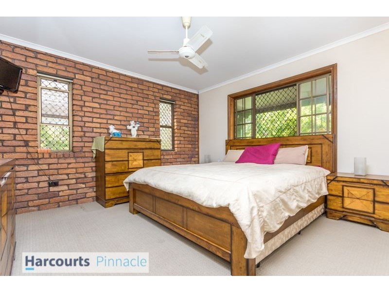 2 Dijon Ct, Petrie QLD 4502