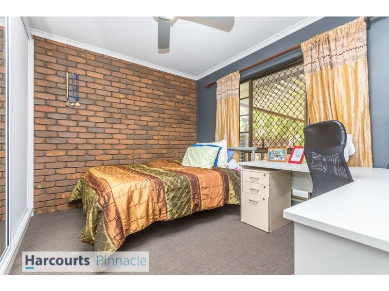 2 Dijon Ct, Petrie QLD 4502