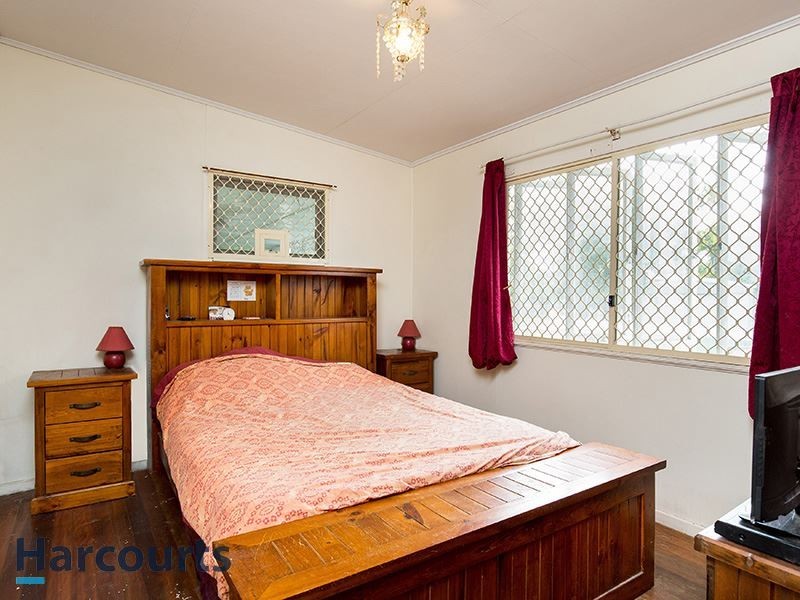 17 Windsor Place, Deception Bay QLD 4508