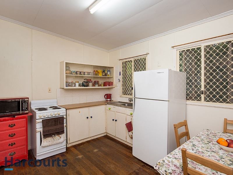 17 Windsor Place, Deception Bay QLD 4508