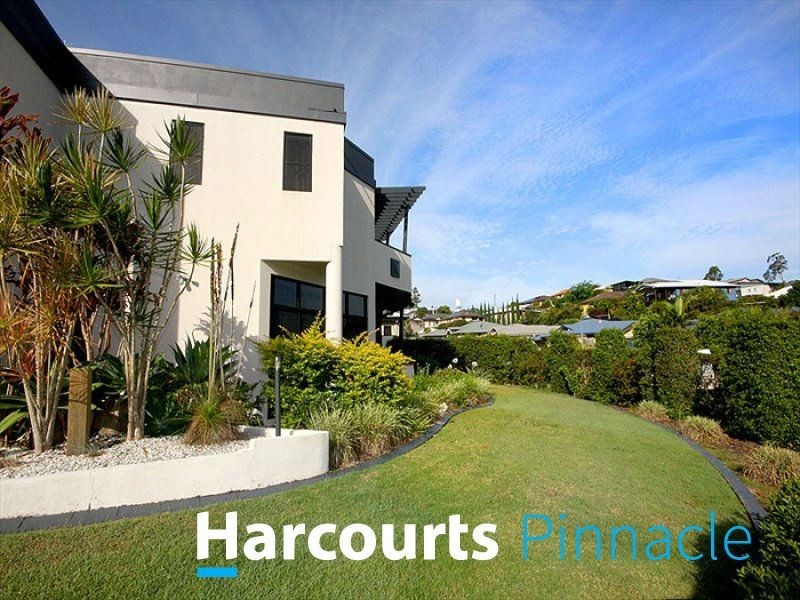 2 Amorosa Ct, Eatons Hill QLD 4037