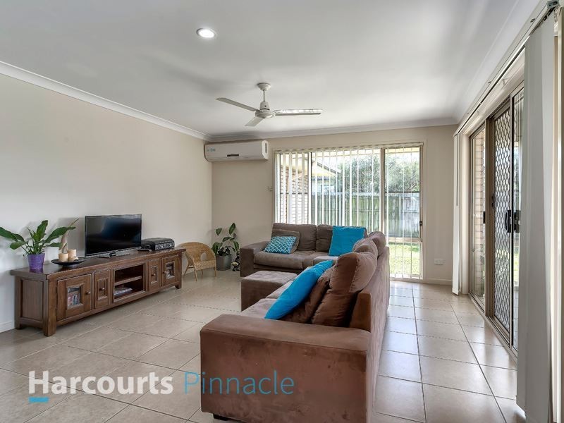 11 Bluegrass Place, Morayfield QLD 4506