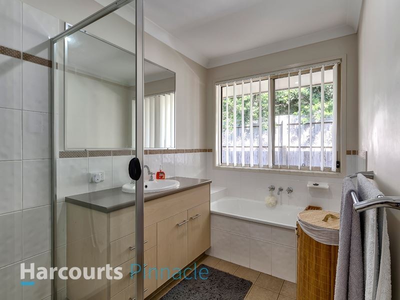 11 Bluegrass Place, Morayfield QLD 4506
