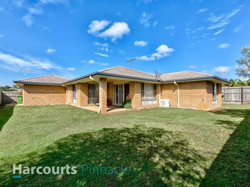 11 Bluegrass Place, Morayfield QLD 4506