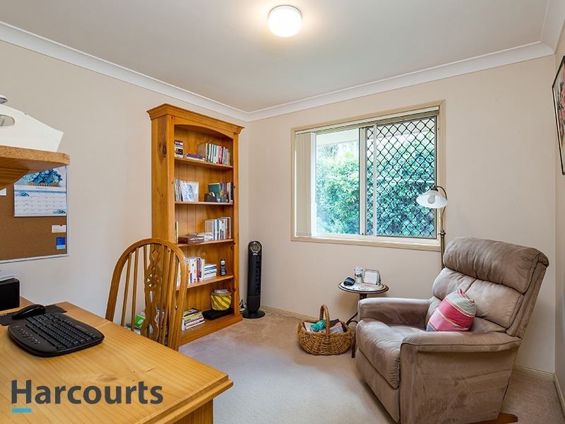 4 Tokai Ct, Petrie QLD 4502