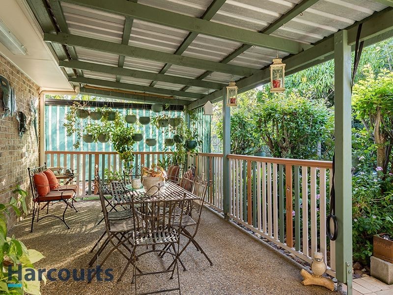 4 Tokai Ct, Petrie QLD 4502