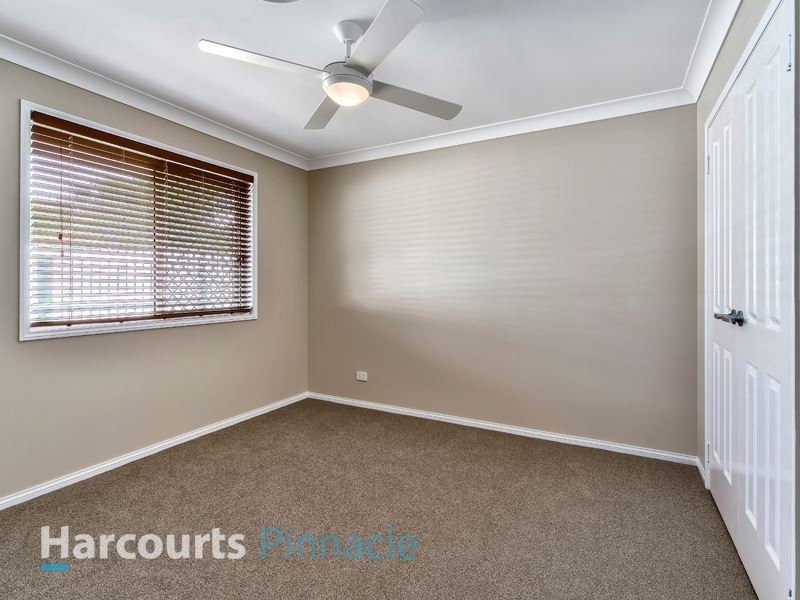 3 Brookland Close, Bridgeman Downs QLD 4035